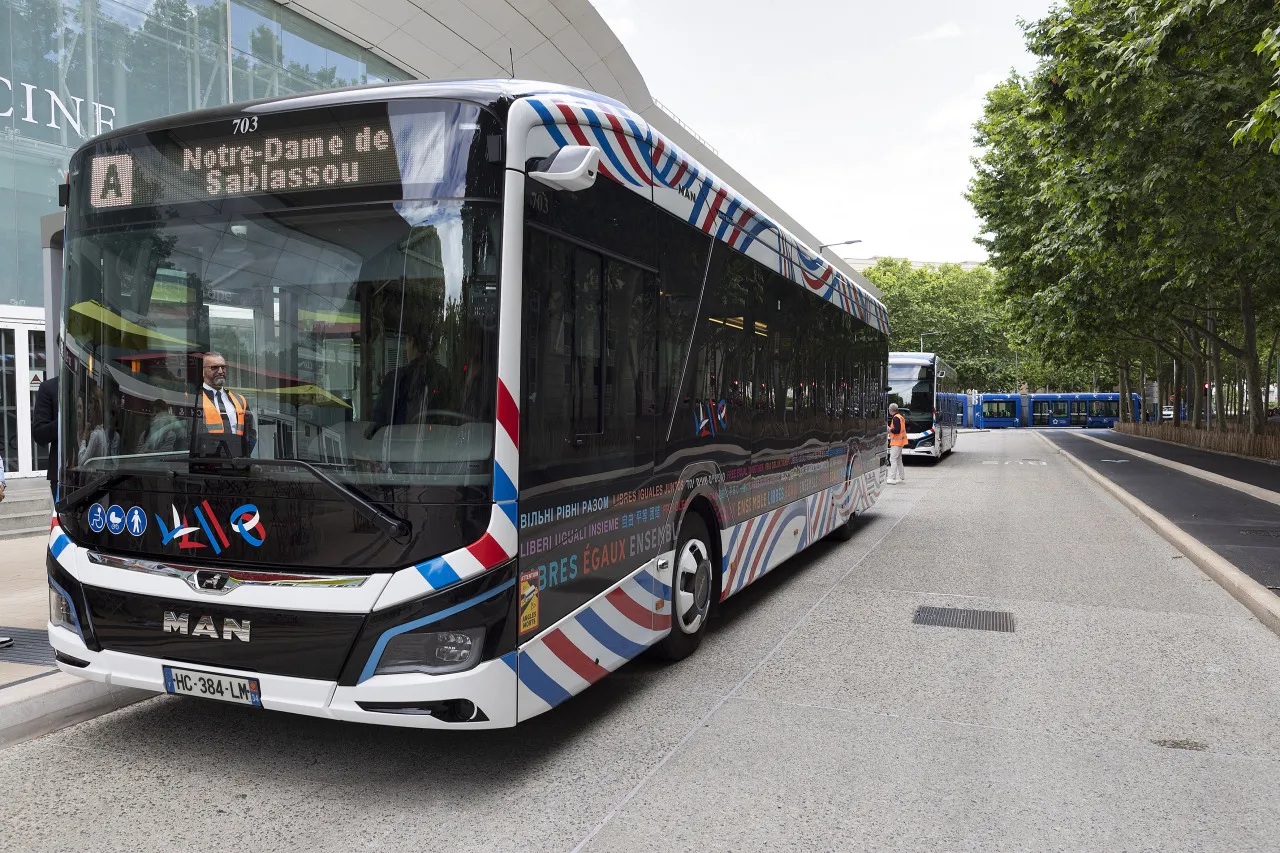 BusTram A