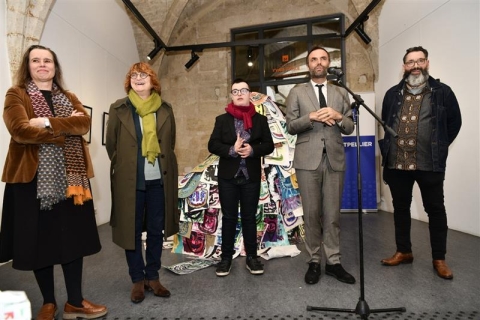 Le Maire avec les artistes.