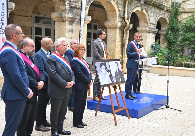 Michaël Delafosse à l’occasion de son discours lors de la minute de silence en hommage à Samuel Paty et Dominique Bernard