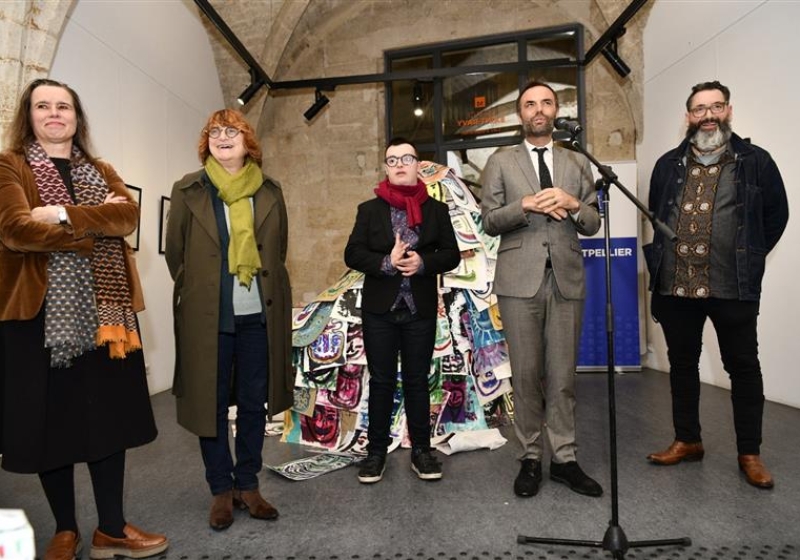 Le Maire avec les artistes.