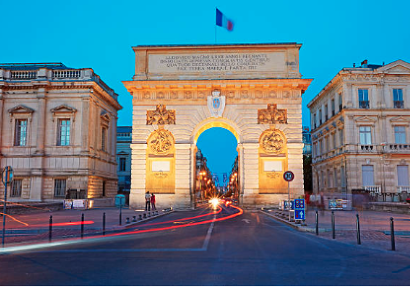 Photo de l'arc de triomphe du Peyrou